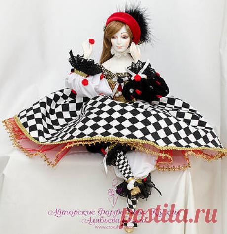 Фарфоровые Авторские Коллекционные Куклы Ольги Алябьевой -- Коломбина