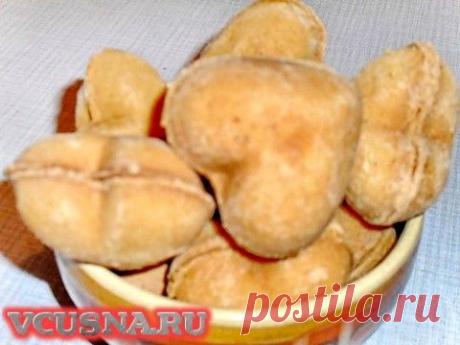 СЕРДЕЧКИ СО СГУЩЁНКОЙ И ОРЕШКАМИ.