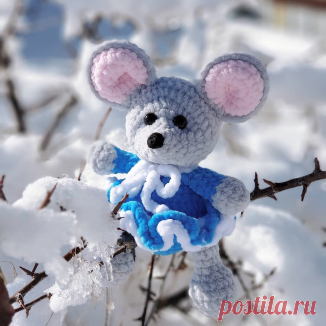 PDF Мышка Мия крючком. FREE crochet pattern; Аmigurumi doll patterns. Амигуруми схемы и описания на русском. Вязаные игрушки и поделки своими руками #amimore - Мышь, плюшевая мышка, мышонок, крыса, rat rata, rato, ratte, szczur, szczur, mouse, ratón, maus souris, mysz myši. Amigurumi doll pattern free; amigurumi patterns; amigurumi crochet; amigurumi crochet patterns; amigurumi patterns free; amigurumi today.