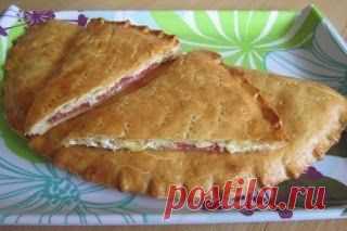 Самые вкусные рецепты: Кальцоне - Пирог с творогом, сыром и салями