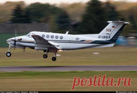 D-IANA FairJets Beechcraft B200 Super King Air - Planespotters.net Просто авиации
