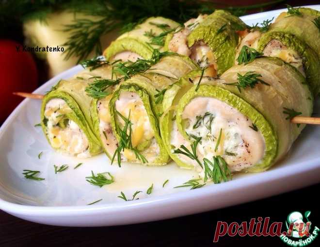 Кабачковые рулеты с курицей и сыром – кулинарный рецепт