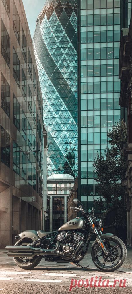 Скачать фото мотоцикла в размер экрана телефона.Более 10000 картинок разной тематики на ваш смартфон.