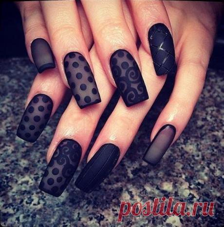 20 Fashionable Lace Nail Art Designs