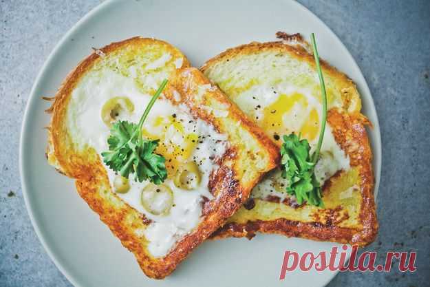 Блюдо в блюде: яйцо в тосте - KitchenMag.ru