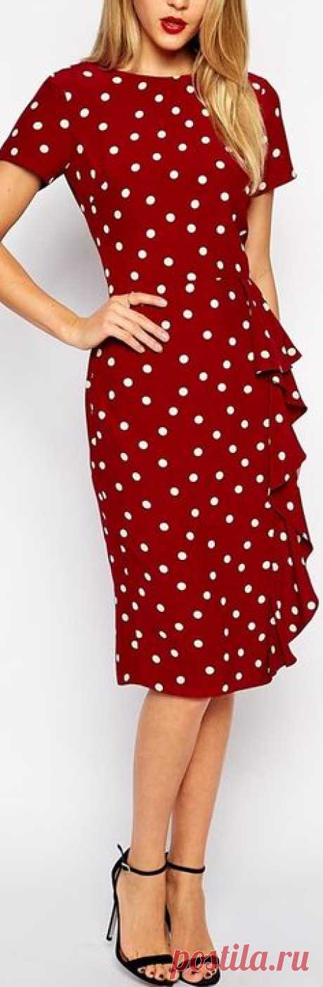 Buy Square Neck Polka Dot Vintage Skater-dress online with cheap prices and discover fashion Skater Dresses at Fashionmia.com. | moda