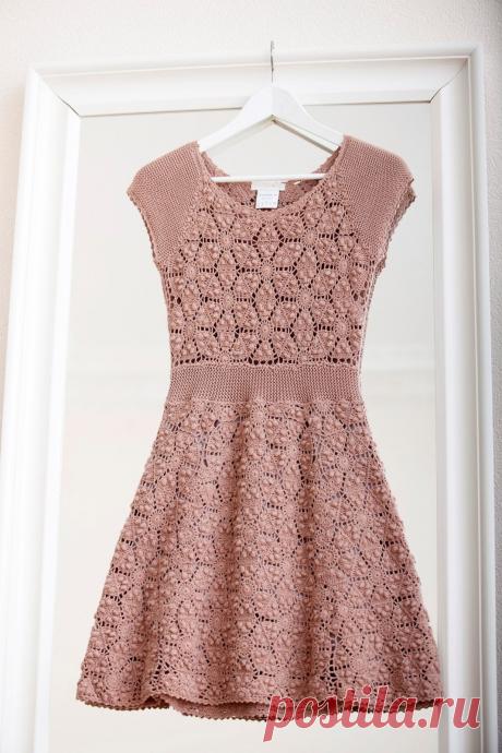 crochelinhasagulhas: розовое Платье с square попкорн крючком