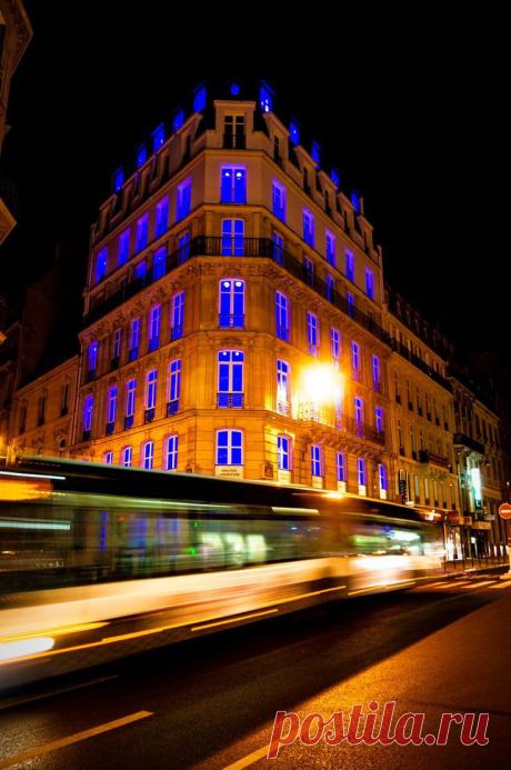Paris by Night