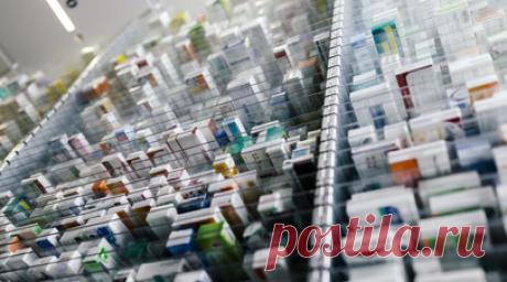 Россиянам рассказали, как правильно перевозить лекарства в отпуск. Руководитель медицинского отдела фармацевтической компании «Биннофарм Групп», кандидат медицинских наук Наталья Олиферук рассказала RT, как правильно перевозить лекарства в отпуск. Читать далее