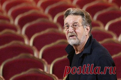 Ярмольник прокомментировал отъезд российских артистов с начала СВО. Актер театра и кино, продюсер Леонид Ярмольник в беседе с ТАСС заявил, что отъезд многих артистов и деятелей культуры из России после объявления о начале специальной военной операции (СВО) стал эмоциональным порывом, многие не до конца понимали, что происходит. Ярмольник подчеркнул, что уехавшие вернутся на родину.