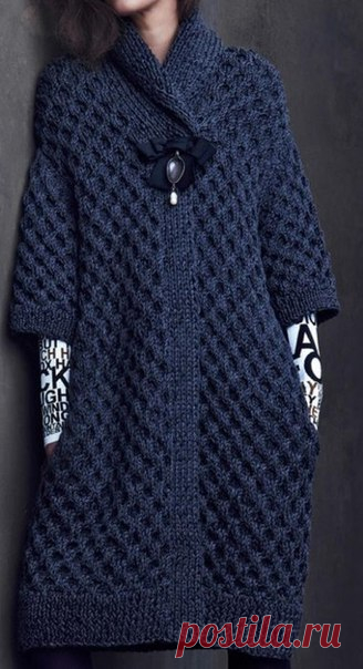 Пальто, свитер-туника, юбка из коллекции дизайнера Kim Haller Fall 2015