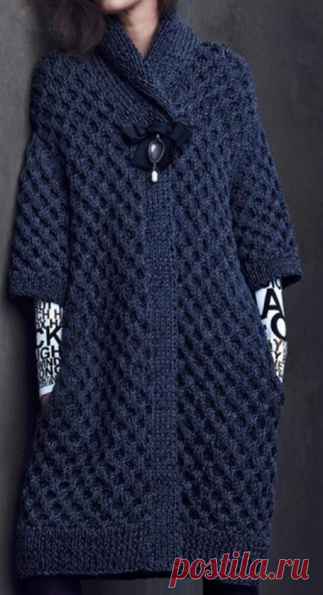 Пальто, свитер-туника, юбка из коллекции дизайнера Kim Haller Fall 2015