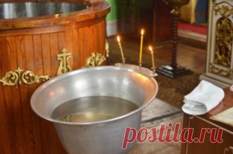 Крещенская Вода И Ее Ценность Для Здоровья Что такое Великая Агиасма? Говоря простым языком, это крещенская вода, к которой христиане привыкли с детства. Она врачует тела и укрепляет дух – но только у тех, кто в нее верит. Пить такую воду рекомендуется с молитвой, желательно с утра. Но, если есть необходимость (к примеру, болезнь) – принимают такое целебное средство в любое время. […]