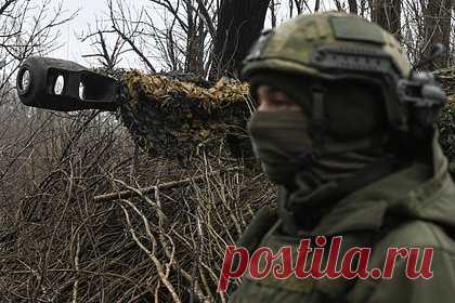 В России заявили о получении карт-бланша на достижение целей спецоперации. Военный обозреватель Борис Рожин заявил, что Россия получила карт-бланш на действия, направленные на выполнение задач спецоперации на Украине. Он объяснил, как на это повлияли президентские выборы, а также высказался о провале попыток Запада сокрушить Россию разнообразными способами.