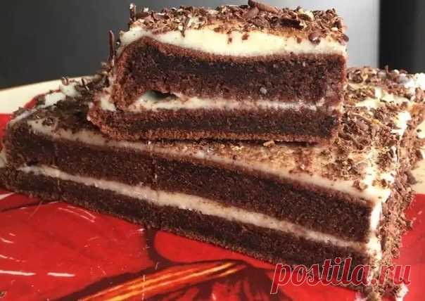 Торт Космос

Ингредиенты
8 порций
3 яйца
8 ст.л. Муки
8 ст.л. Сахара
10 ст.л. Молока
6 ст.л. Растительного масла
3-4 ст.л. Какао
1 ст.л. Разрыхлителя
100 гр. сливочного масла
1/2 банки сгущенки

Как приготовить
Яйца растереть с сахаром, Добавить молоко, муку, какао, разрыхлитель. взбить миксером, добавить растительное масло, хорошо перемешать.
Вылить тесто в форму и поставить в духовку. Выпекать 5-15 минут (зависит от духовки) при 180 градусах. Проверить готовность зубоч...