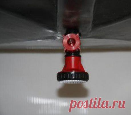 Как построить летний душ для дачи своими руками?.