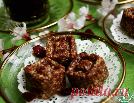 Халва подсолнечная с клюквой – кулинарный рецепт