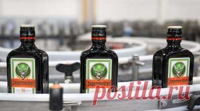 Роспатент зарегистрировал товарный знак ушедшего из России Jägermeister. Федеральная служба по интеллектуальной собственности (Роспатент) зарегистрировала товарный знак производителя ликёра Jägermeister, который в ноябре 2022 года ушёл из России. Читать далее