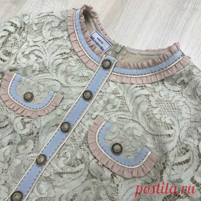 Katerina Kovalevska в Instagram: «Вот такая вкусность получилась🍬🍬🍬🌸😍, просто конфетка! Или зефирка...)))😉. Платье из красивейшего  гипюра, на шелковой основе, отделано…» 3,403 отметок «Нравится», 216 комментариев — Katerina Kovalevska (@kkovalevska) в Instagram: «Вот такая вкусность получилась🍬🍬🍬🌸😍, просто конфетка! Или зефирка...)))😉. Платье из красивейшего…»