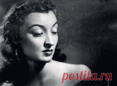 Анастасия Вертинская: «Мама верила, что общается с духом отца» | Ностальгический клуб любителей кино .
