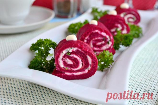 Свекольные блинчики с сыром и зеленью Оладьи, блины, блинчики - одно из самых популярных блюд во многих странах, но особенно его любят у нас. Предлагаю вам приготовить не просто блинчики, а необычные - свекольные, с начинкой из сыра и зелени. Подать эти блинчики можно в качестве закуски на любой праздничный стол и в виде рулетиков выглядят они очень красиво и эффектно. Вкус этого блюда потрясающий. Чуть сладковатые от свеклы, с ароматом чеснока блинчики и сырная начинка - ...