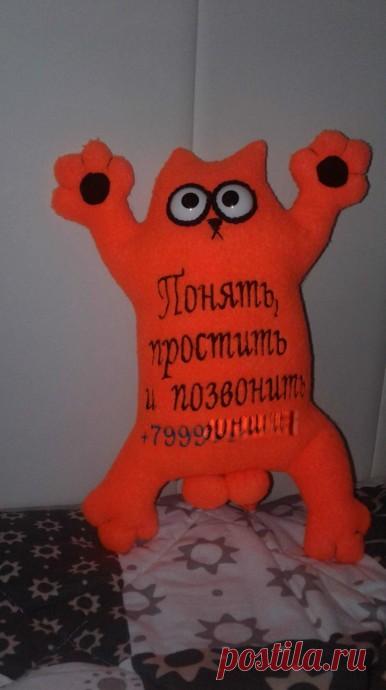 Я люблю вышивальную машину)))