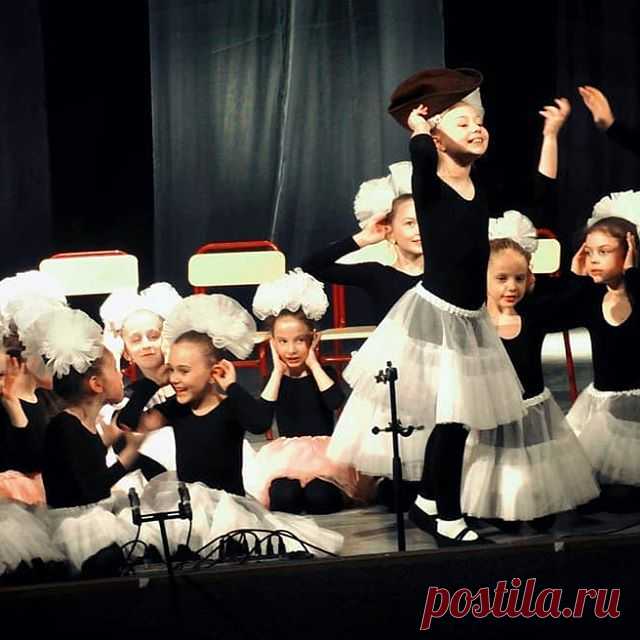 Коллектив народного танца 