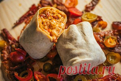 Женщина купила в ресторане ролл с человеческим мясом