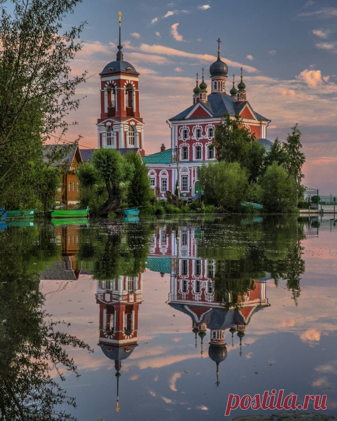 ༺🌸༻Церковь Сорока мучеников в устье реки Трубеж. Переславль-Залесский.