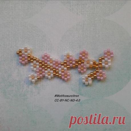 Prototype de la branche de cerisier, deux trois améliorations à faire mais je l'aime bien. Envie de printemps? ;) #cerisier #cherrytree #branche #arbre #fleur #flower #coeurcitron #motifcoeurcitron #bijoufaitmain #bijou #broche #jenfiledesperlesetjassume #perles #tissage #tissageperles #faitmain #perlesaddict #perlesaddictanonymes #miyukiaddict #createurlyon #broche #diy #handmade #printemps