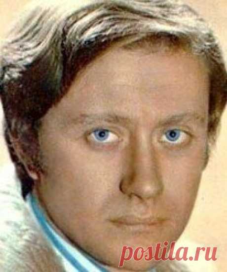Андрей Миронов