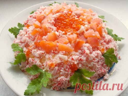 Праздничный слоеный салат 