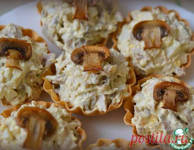 Тарталетки с курицей и грибами – кулинарный рецепт