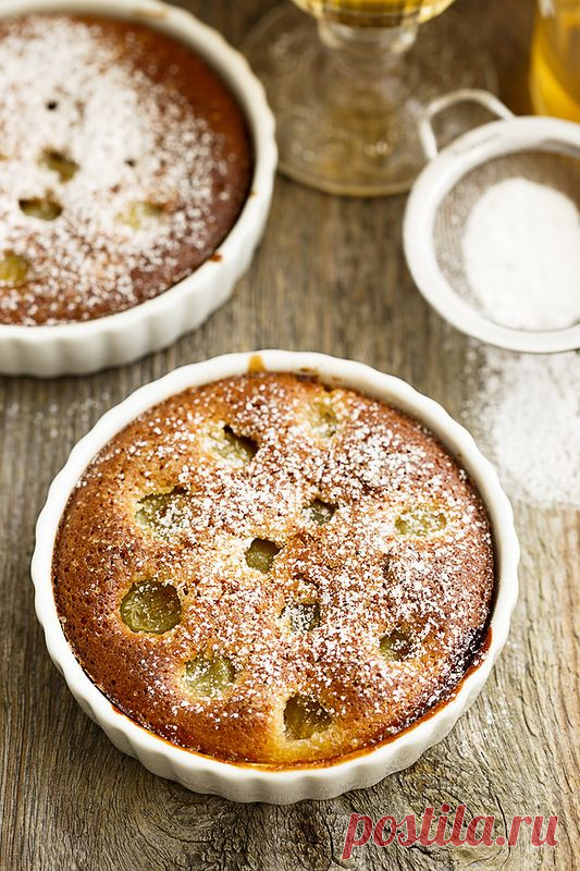 Home is in the kitchen - Лимонный кекс с виноградом и коричневым сахаром.