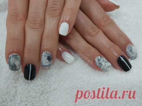 The Art of Ombre Nails: Tips for Achieving the Perfect Gradient Blend