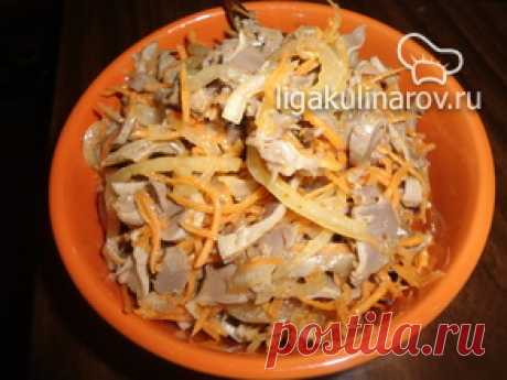 Острый салат из куриных желудочков - рецепт пошаговый с фото