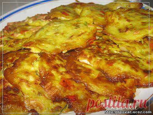Кабачковые оладьи с крабовыми палочками - Готовим сами