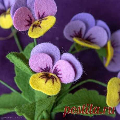 ​Анютины глазки из фетра