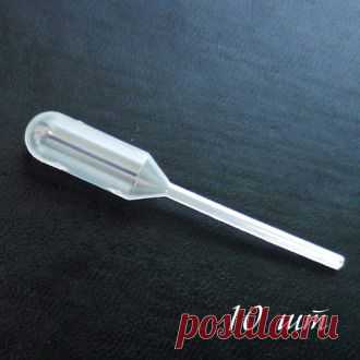 Свойства материала пипеток обеспечивают полный слив жидкости из пипетки.
Основной особенностью данных пипеток является стандартная капля, т.е. пипетка имеет постоянный диаметр носика, что обеспечивает каплю постоянного объема.