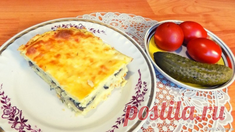 Вкусная картофельная запеканка с грибами Продукты для приготовления запеканки:
1,8 кг картофеля4 куриных яйцаНемного сливочного масла400 гр. свежих грибов (у меня шампиньоны)1 луковица1 плавленый сырок (70 гр.)Зелень укропаСоль по вкусуРастительное масло1 куриное яйцо для смазывания запеканкиПростой видео рецепт приготовления: