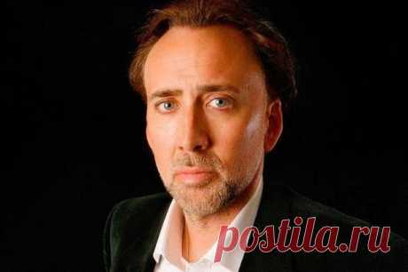 Нетрезвый Николас Кейдж удивил посетителей караоке исполнением песни Принса