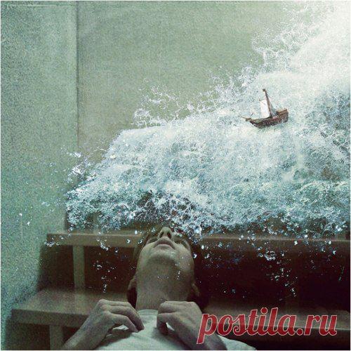 Воображение - на то и воображение, чтобы восполнять действительность.
Василий Ключевский