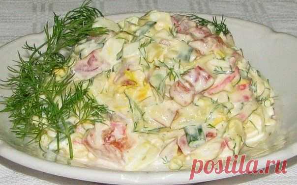 Лучшие кулинарные рецепты: Салат с крабовым мясом и помидорами