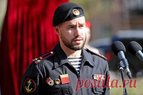 Преемник Моторолы вызвал на бой Владимира Кличко. Командир отдельного разведывательного батальона «Спарта» Владимир Жога, известный в Донбассе по позывному Воха, вызвал бывшего профессионального боксера Владимира Кличко на бой. Выбор оружия — пистолет, автомат, снайперская винтовка или любое другое средство огневого поражения — он оставил за оппонентом.