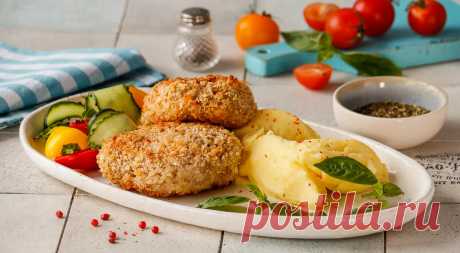 Пожарские котлеты, классический рецепт из курицы и телятины, пошаговый рецепт с фото на 417 ккал Пожарские котлеты, классический рецепт из курицы и телятины. Вкусный рецепт приготовления с пошаговым описанием, фото и отзывами. Удобный поиск рецептов и кулинарное вдохновение на Gastronom.ru