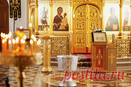 На Украине задержали двух священников УПЦ из Закарпатья. На Украине задержали двух священнослужителей Украинской православной церкви Московского Патриархата (УПЦ МП). Об этом сообщила в официальном Telegram-канале Служба безопасности Украины. Как рассказали в силовом ведомстве, оба клирика были задержаны в Закарпатье за распространение коммунистической символики.