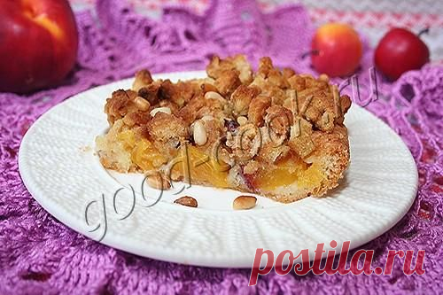 Хорошая кухня - пирог с персиками и хрустящим ореховым верхом. Кулинарная книга рецептов. Салаты, выпечка.