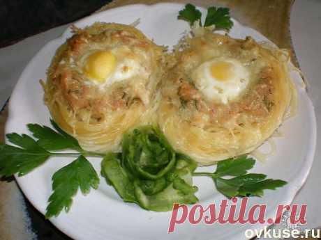 Макаронные гнезда с куриным фаршем - Простые рецепты Овкусе.ру