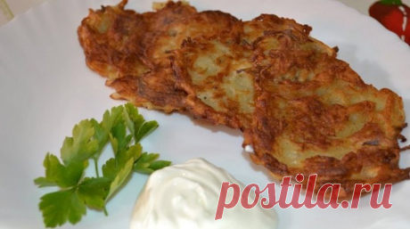 Невероятно вкусные драники 

Невероятно вкусные драники с румяной хрустящей корочкой очень любят мои дети, а муж просто обожает их есть с мясным соусом. Простое блюдо из картофеля быстро готовится и не требует каких-то особых н…