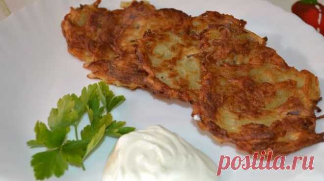Невероятно вкусные драники 

Невероятно вкусные драники с румяной хрустящей корочкой очень любят мои дети, а муж просто обожает их есть с мясным соусом. Простое блюдо из картофеля быстро готовится и не требует каких-то особых н…